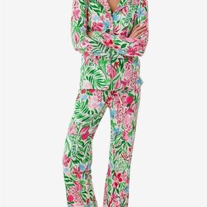 BNWT! Lilly Pulitzer Glowing Gardens Pajama Set